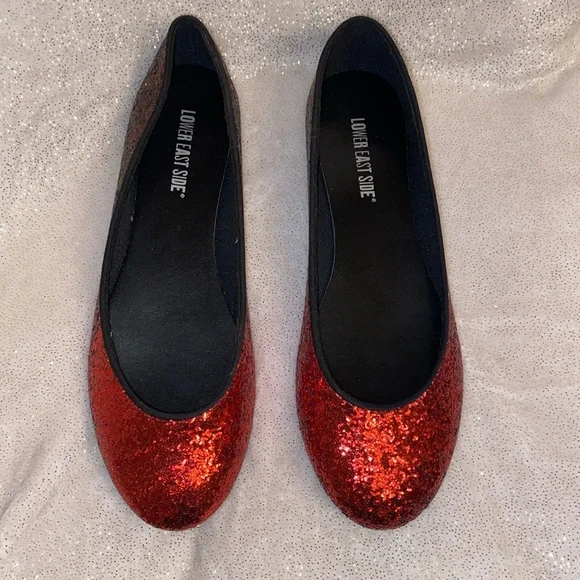 Ruby Red Ombré Ballet Flats NWT - Picture 3 of 5